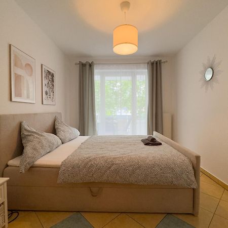 110Qm - 4 Zimmer - Privat Parkplatz - Zentral - Balkon - Mallibase Apartments 카셀 외부 사진