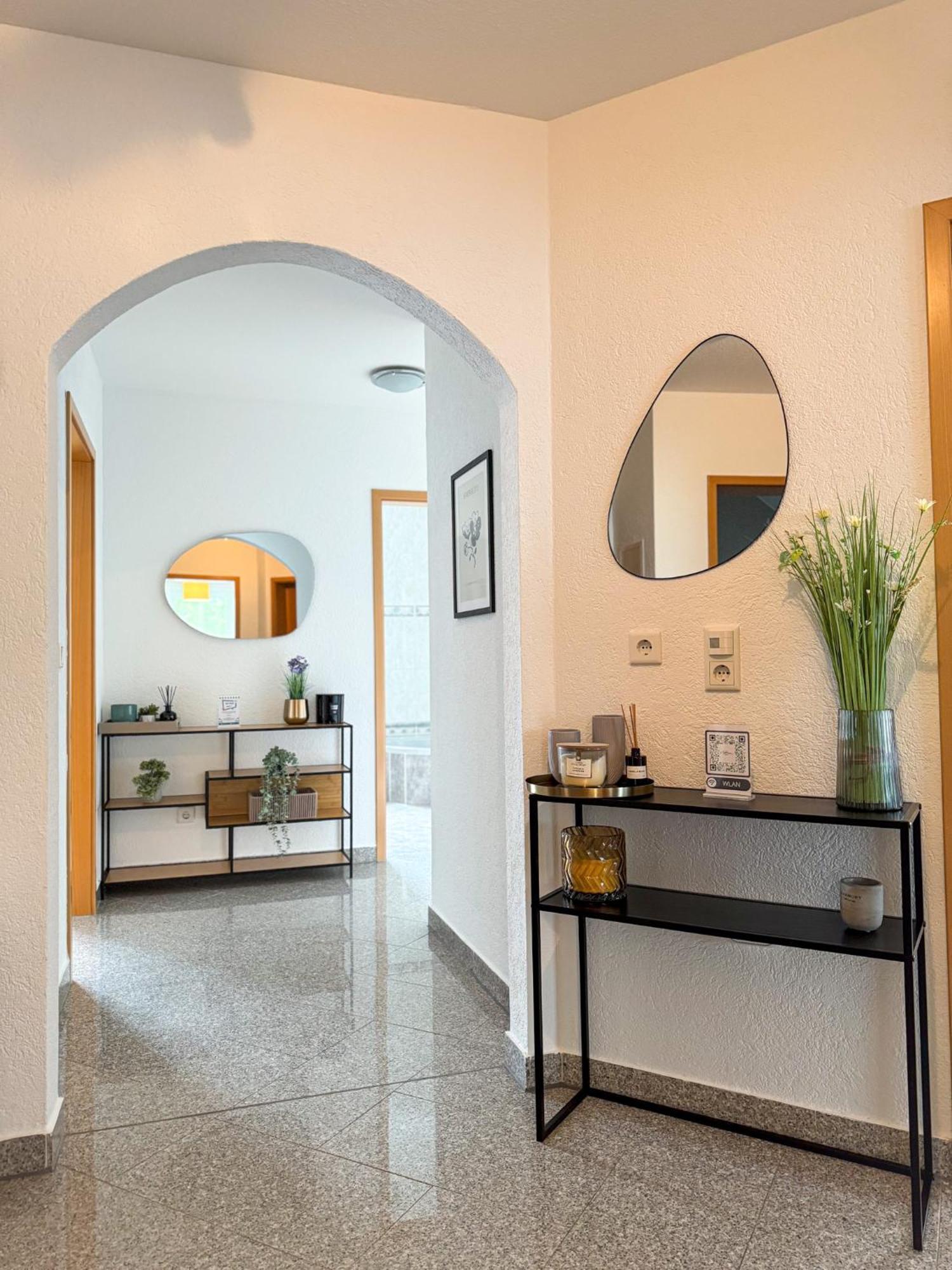 110Qm - 4 Zimmer - Privat Parkplatz - Zentral - Balkon - Mallibase Apartments 카셀 외부 사진