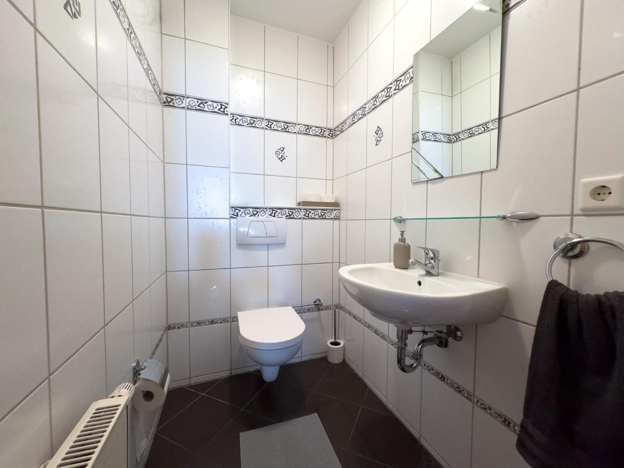 110Qm - 4 Zimmer - Privat Parkplatz - Zentral - Balkon - Mallibase Apartments 카셀 외부 사진
